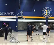 关于清晨犹他爵士调整名单以备意大利杯；复出首秀环节打磨；底气十足；医务组通报恢复的信息