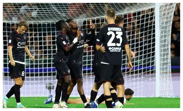 关于意大利杯倒计时，深圳男篮赛前豪取连胜，细节引发关注，气氛紧张，赛程密集仍需轮换的信息