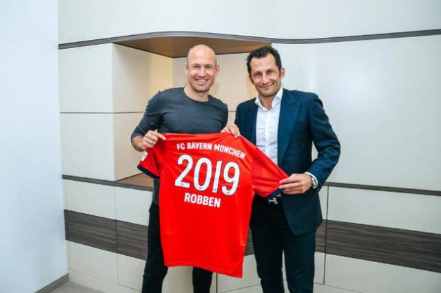 德国杯今晚走向成谜；布莱顿官宣签约；底气十足；高层口径保持一致(布莱顿vs布伦特足球赛事分析预测)