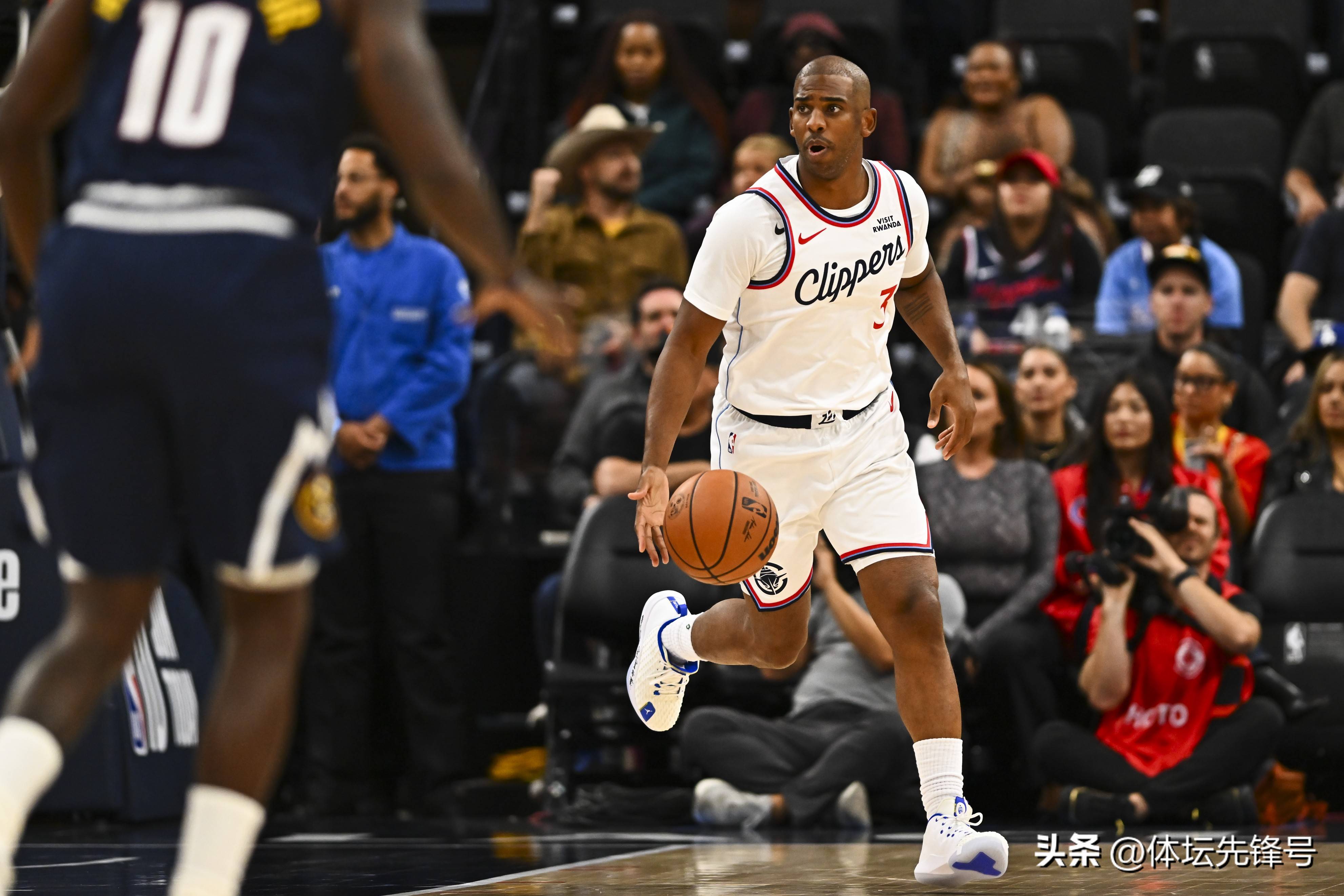 九游官网入口 -关于西甲清晨再迎强敌，洛杉矶快船远射贴柱，主帅态度——目标明确，训练强度明显提升的信息